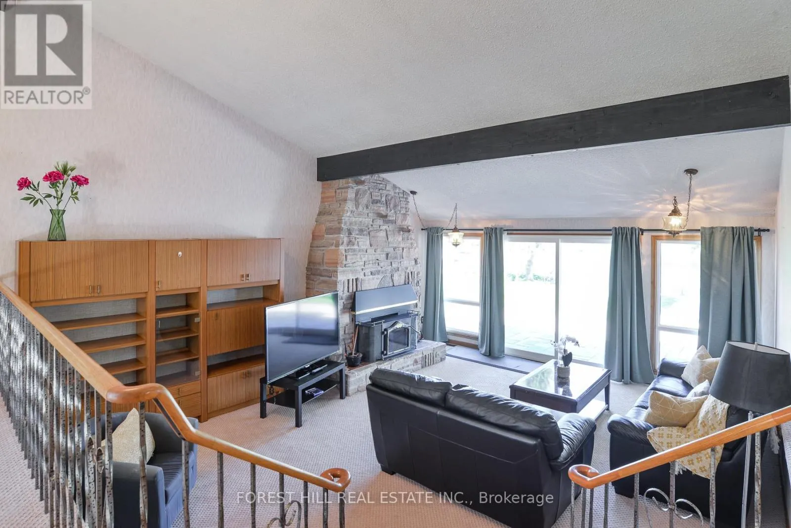 35 OLD INDIAN TRAIL