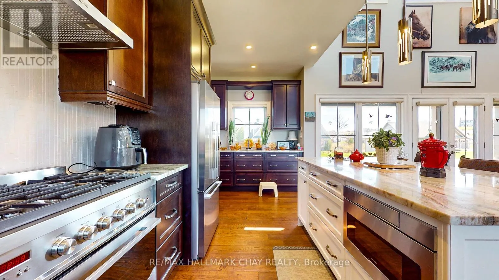 14 GEORGIAN GRANDE DRIVE