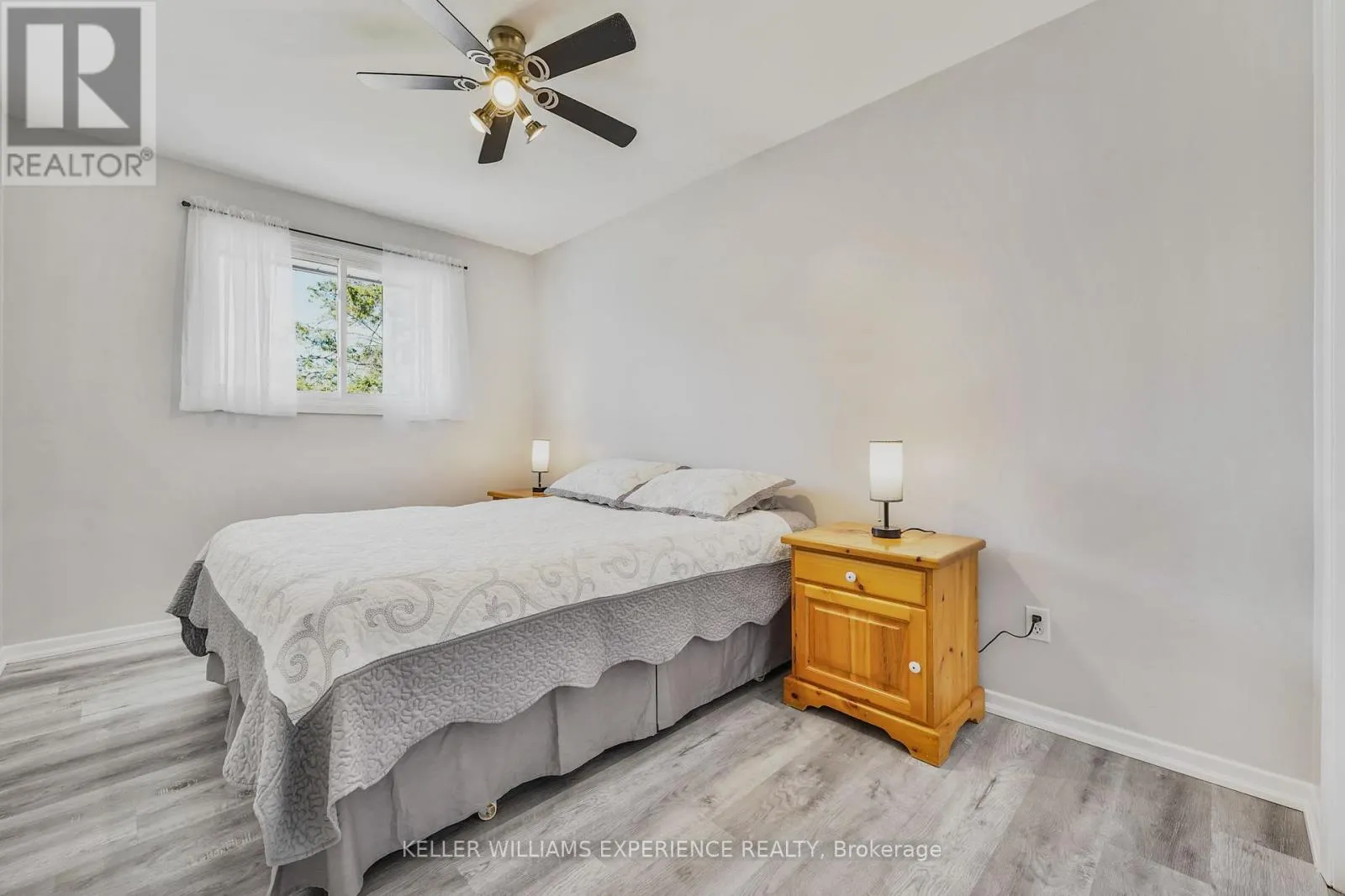 25 LAMERS CRESCENT