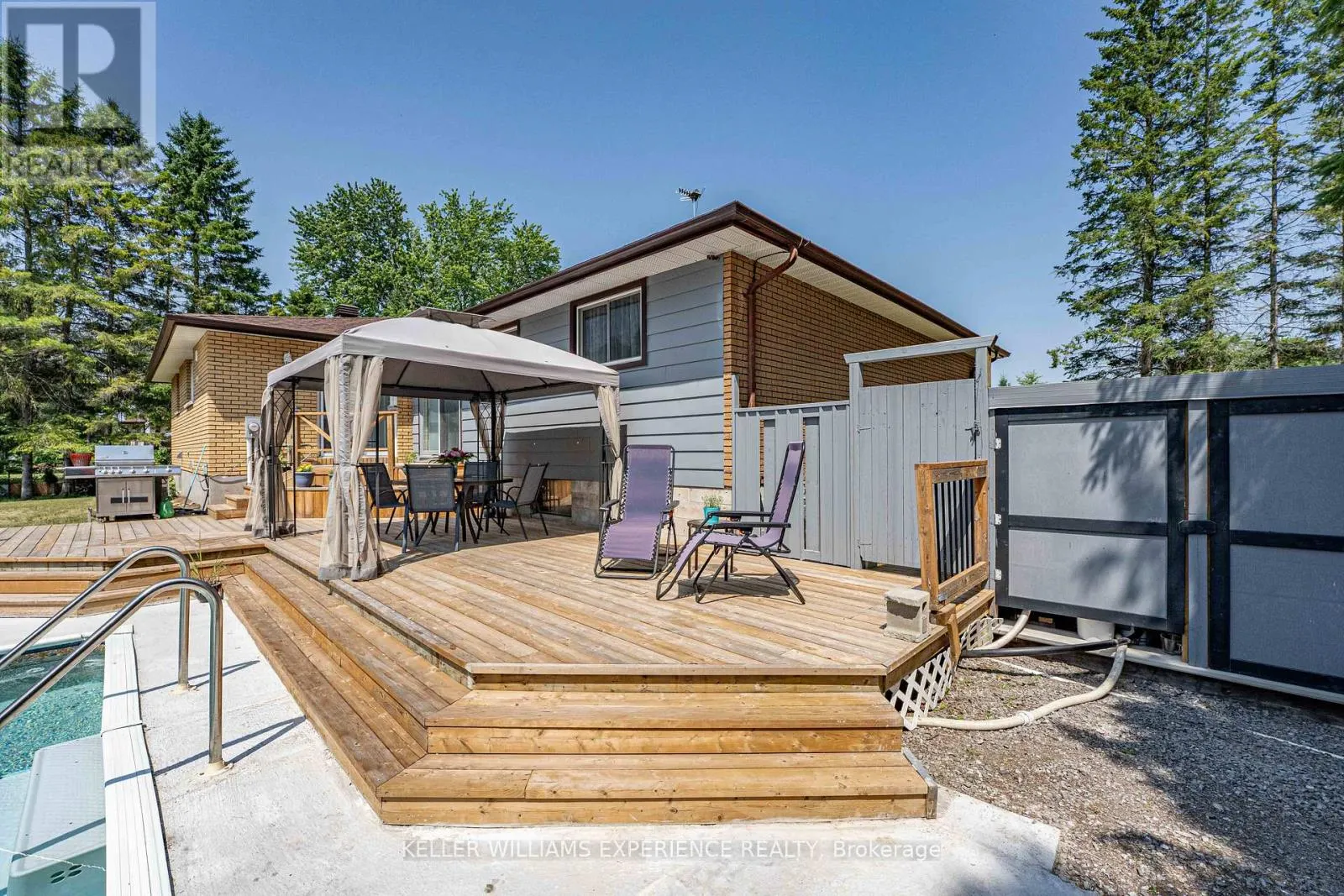 25 LAMERS CRESCENT