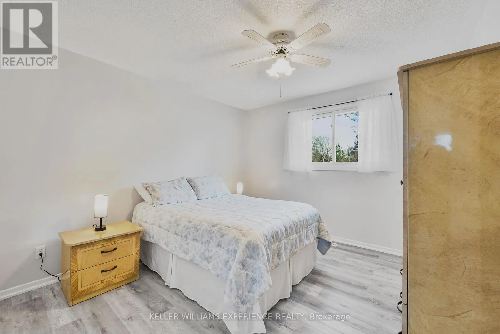 25 LAMERS CRESCENT