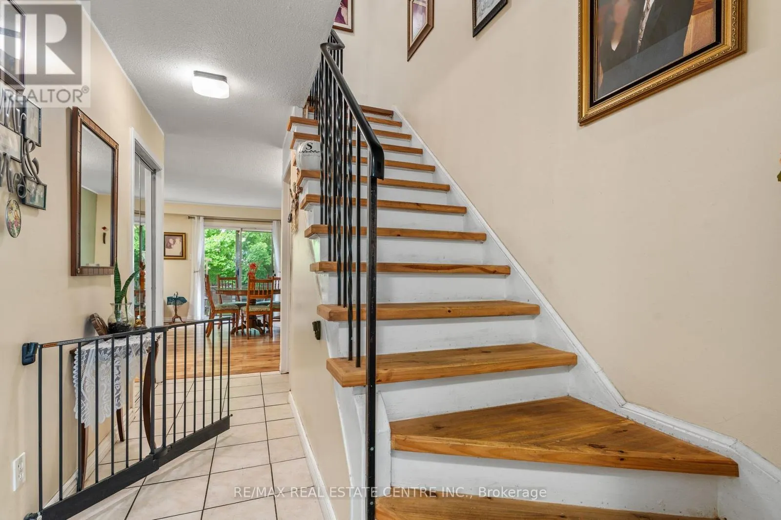 77 - 778 WILLIAM STREET E