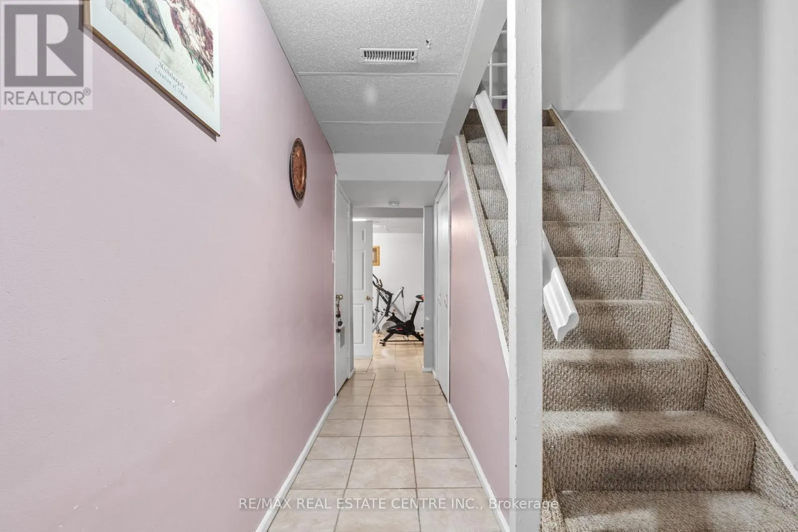 77 - 778 WILLIAM STREET E