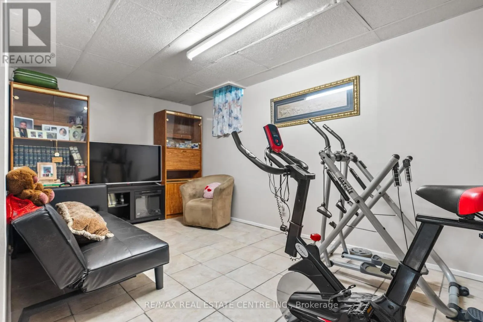 77 - 778 WILLIAM STREET E