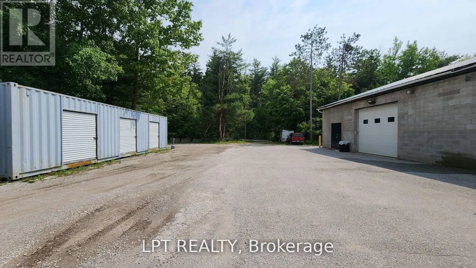 4 - 1148 SNOW VALLEY ROAD