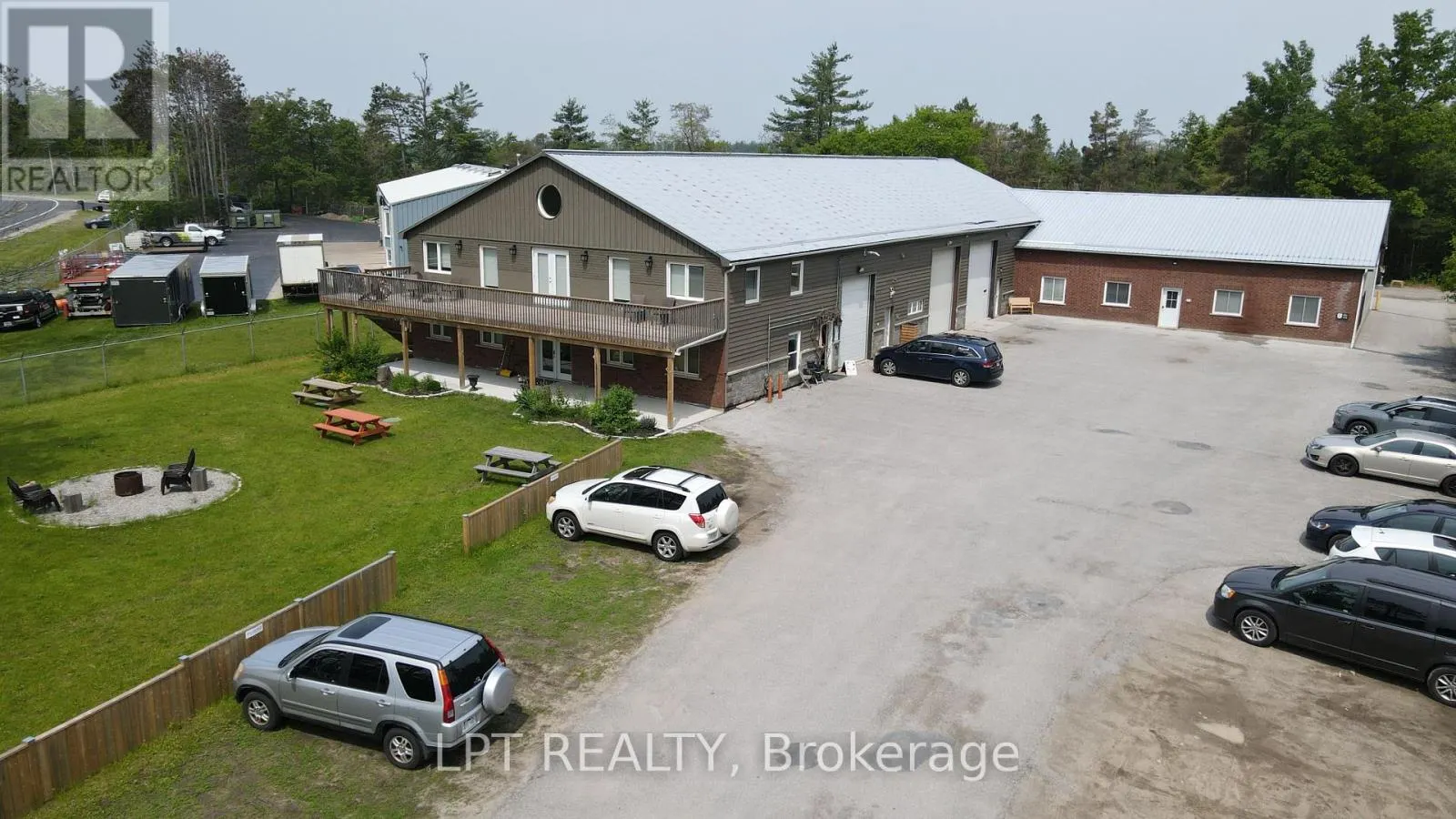 5 - 1148 SNOW VALLEY ROAD