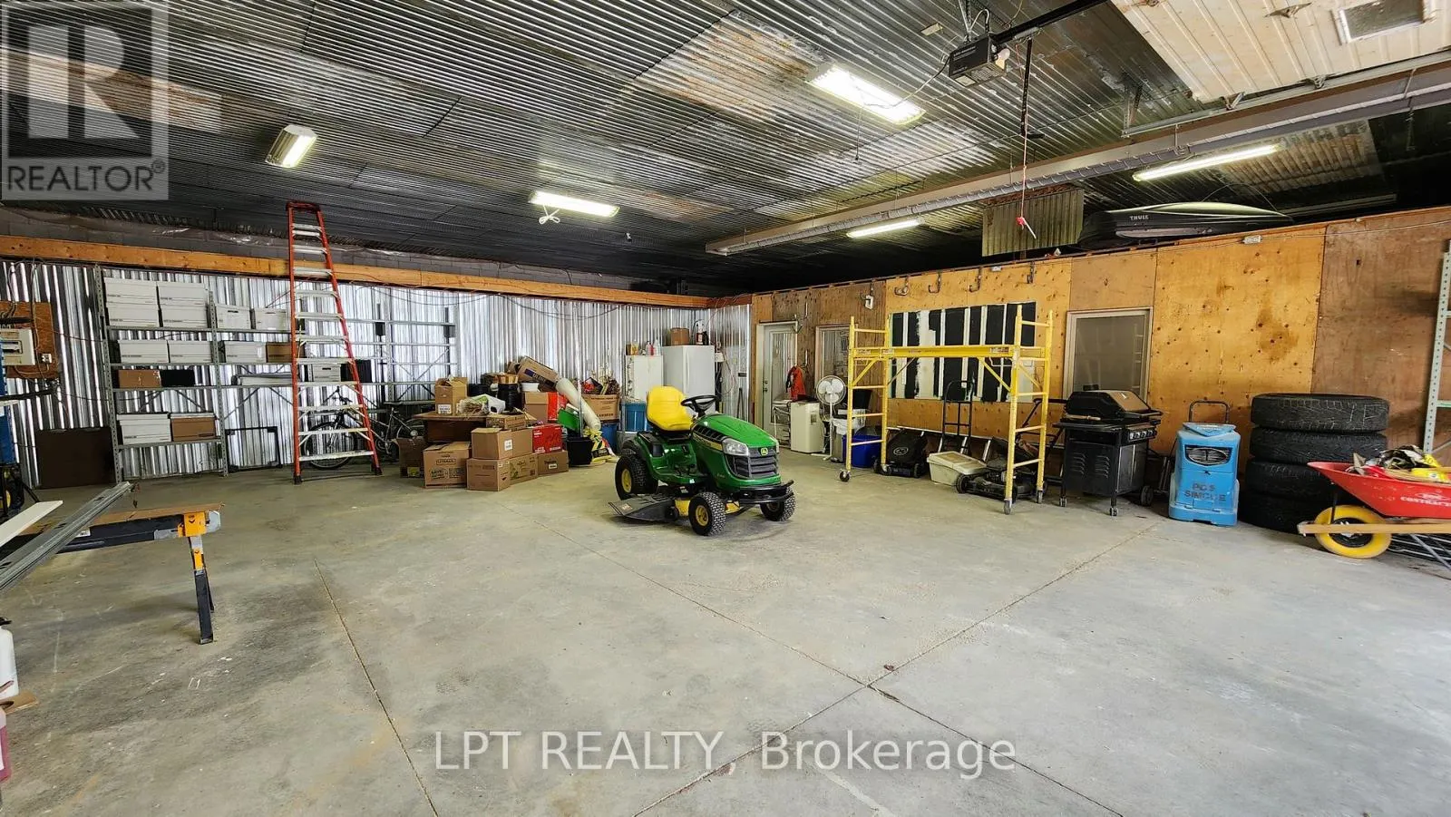 5 - 1148 SNOW VALLEY ROAD