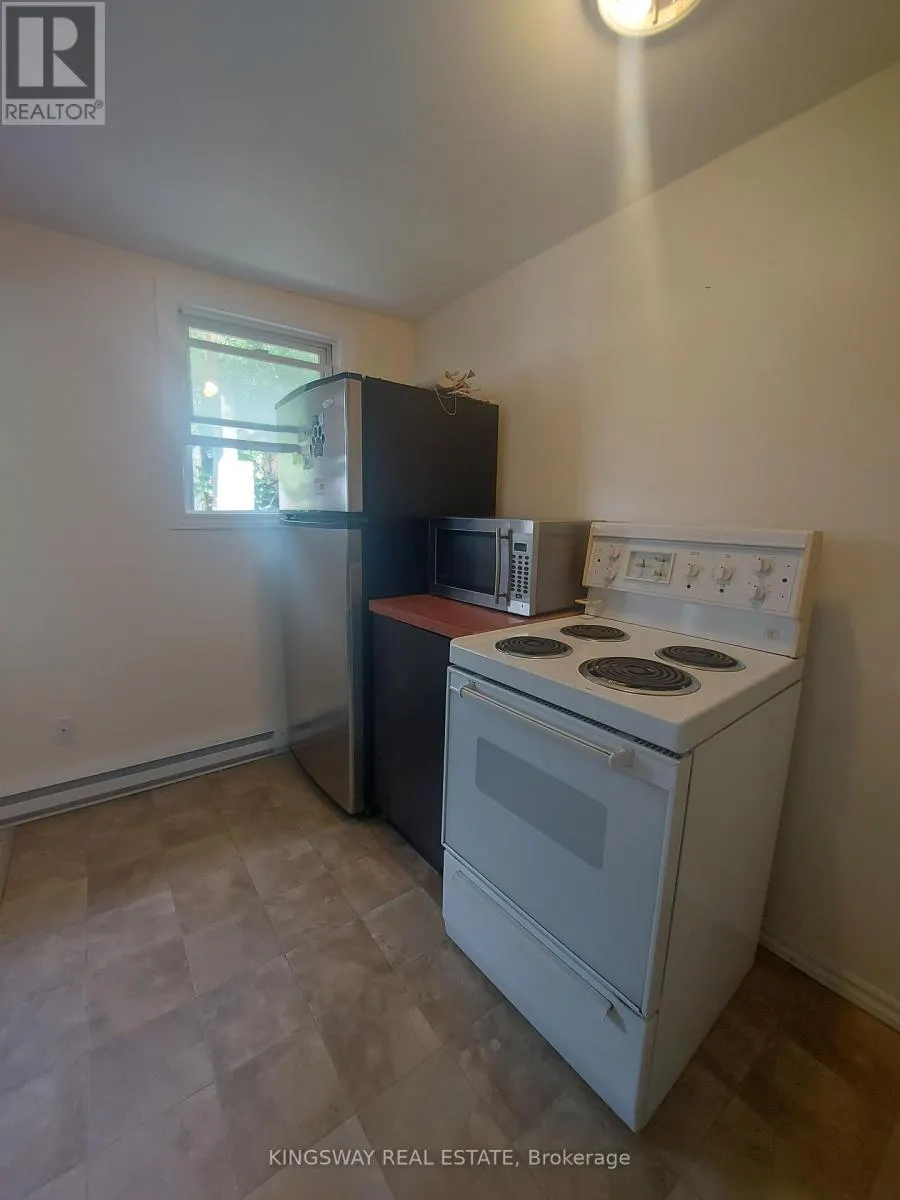 79 PATRICK STREET S