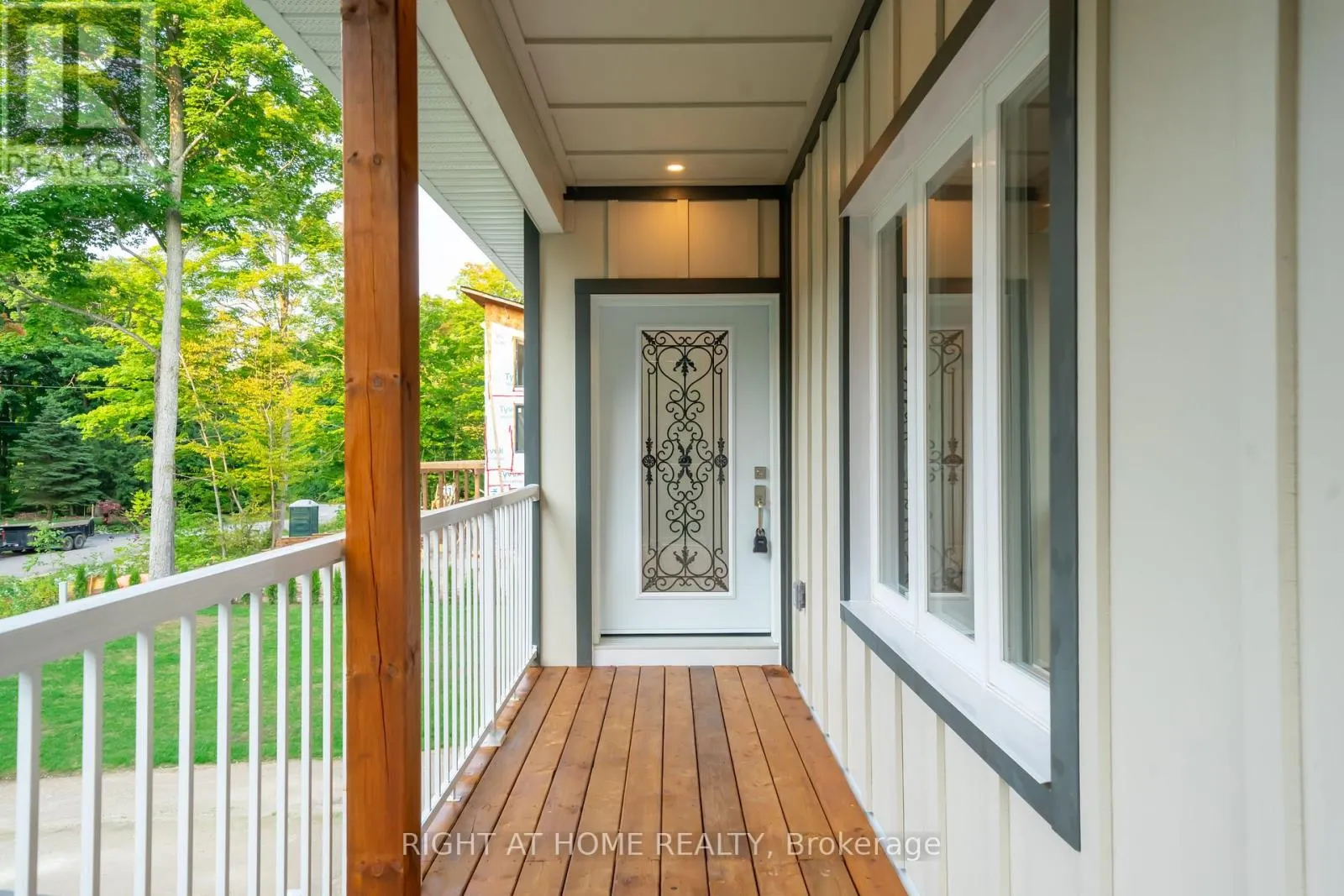 50 BREITHAUPT CRESCENT
