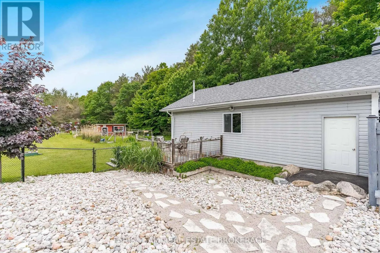 34 CONCESSION ROAD 8 E
