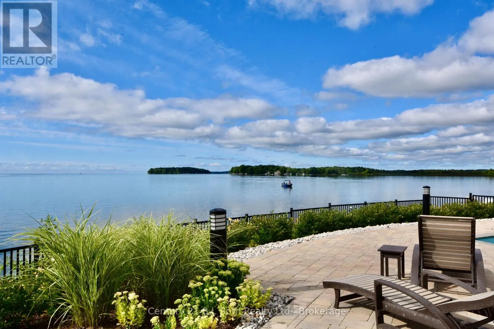 LS04 - 90 ORCHARD POINT ROAD, #LS04