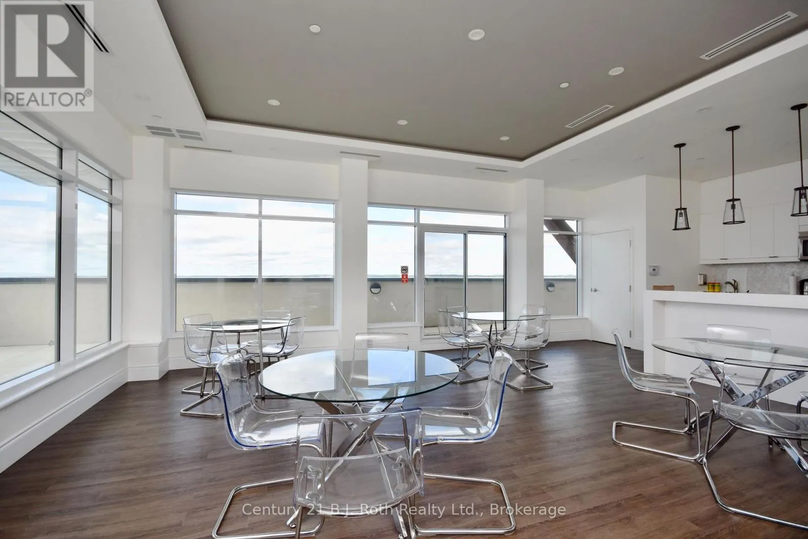 LS04 - 90 ORCHARD POINT ROAD, #LS04