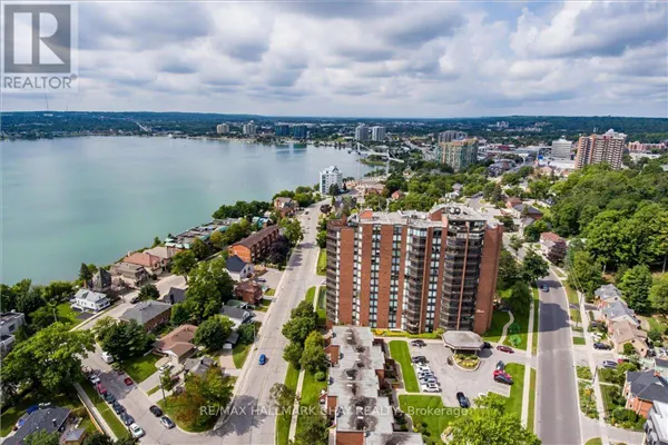 204 - 181 COLLIER STREET