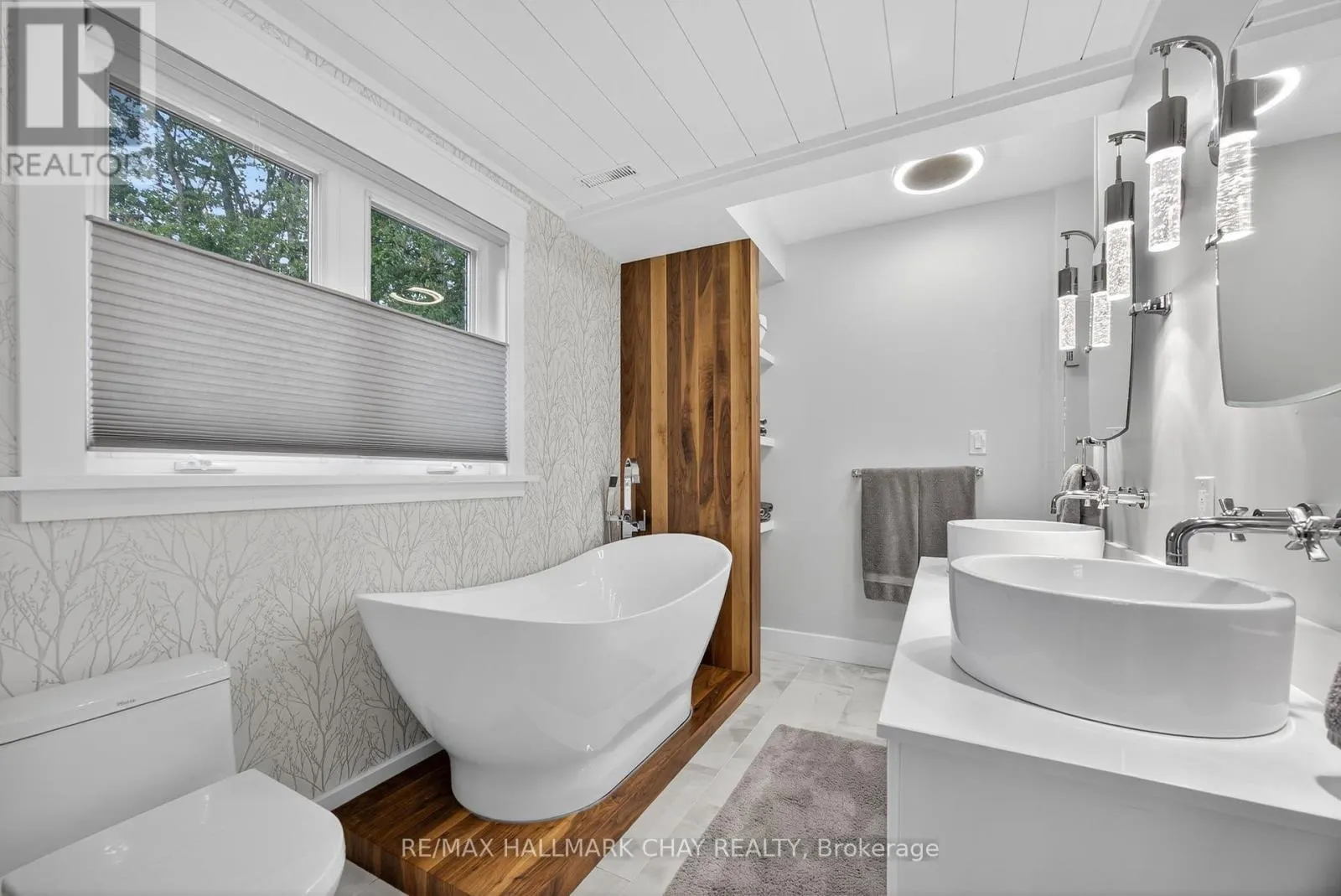 47 EIGHT MILE POINT ROAD