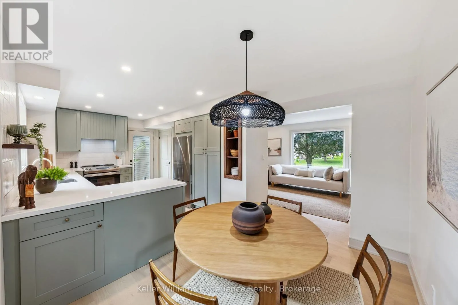 14 MARIPOSA DRIVE