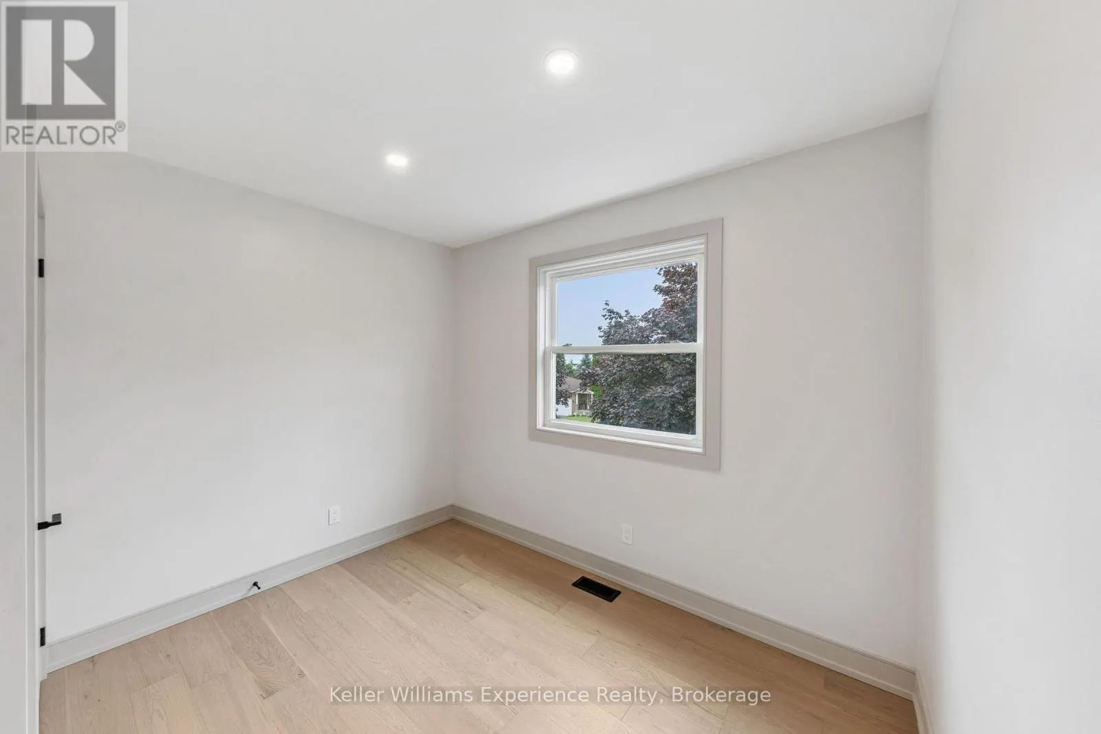 14 MARIPOSA DRIVE