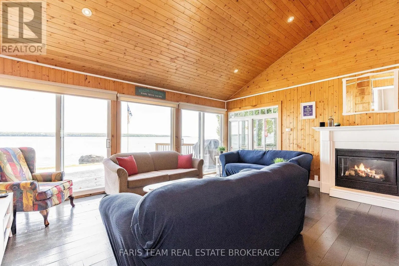 1449 CHAMPLAIN ROAD