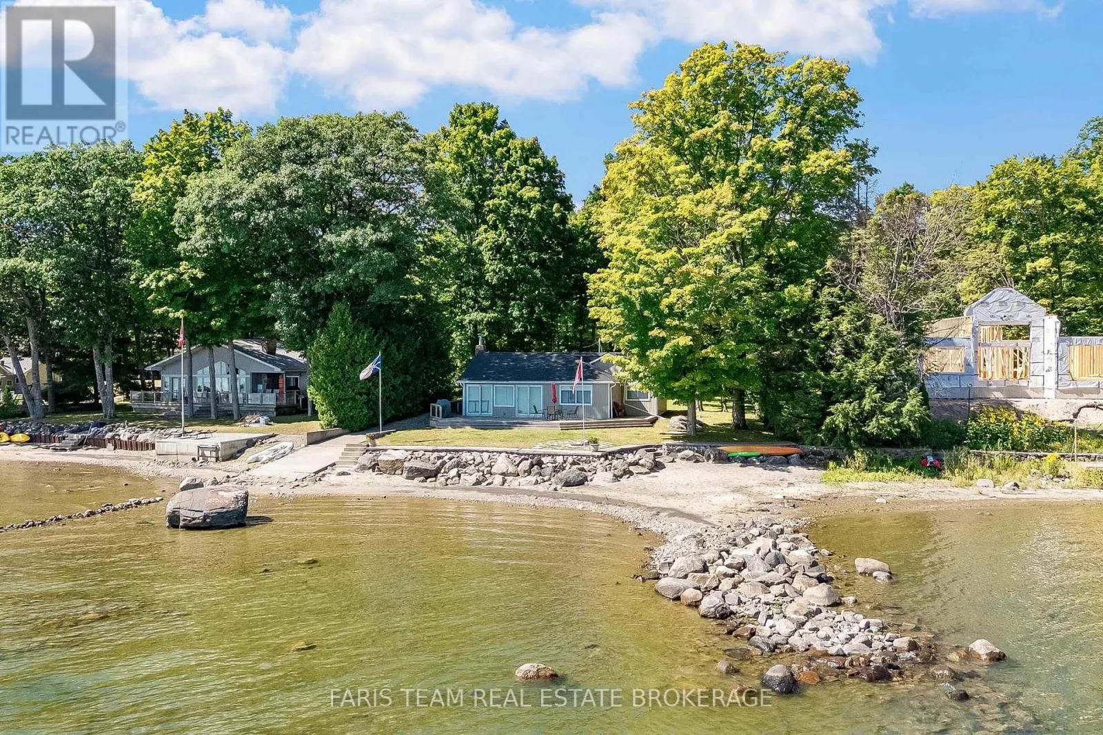 1449 CHAMPLAIN ROAD