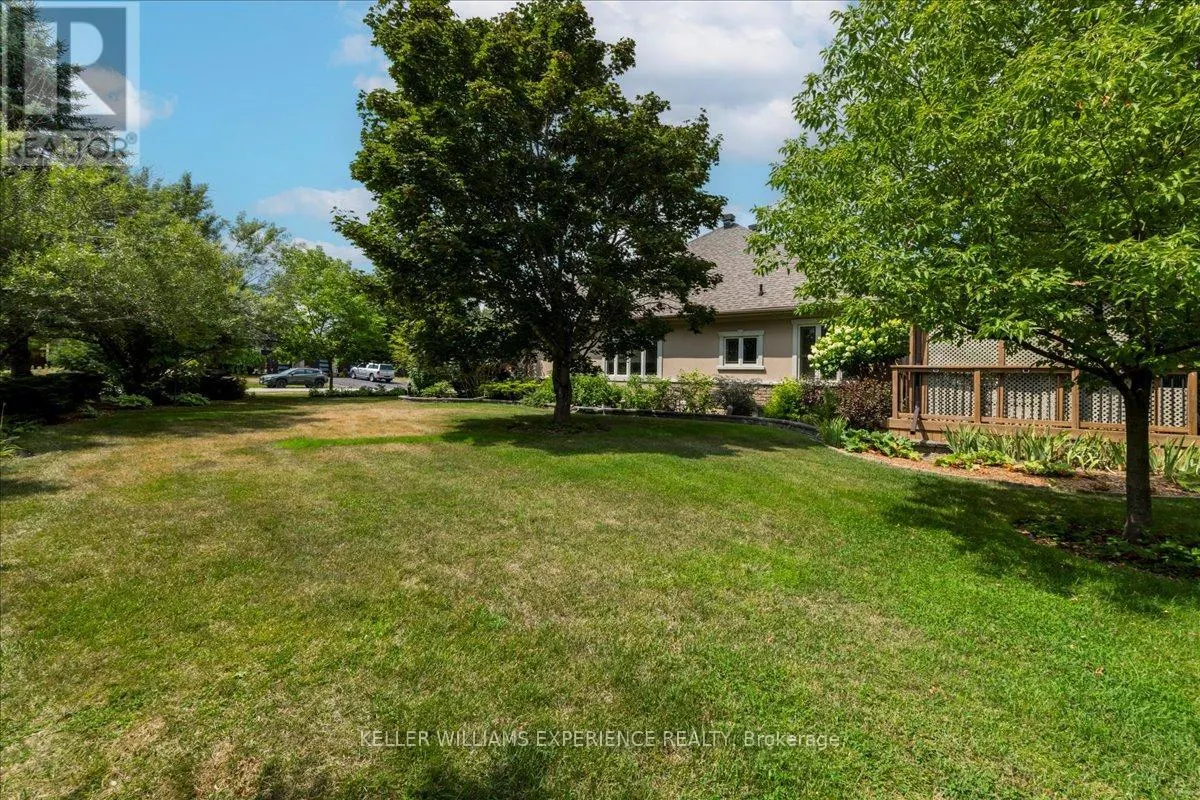34 HEATHERWOOD DRIVE