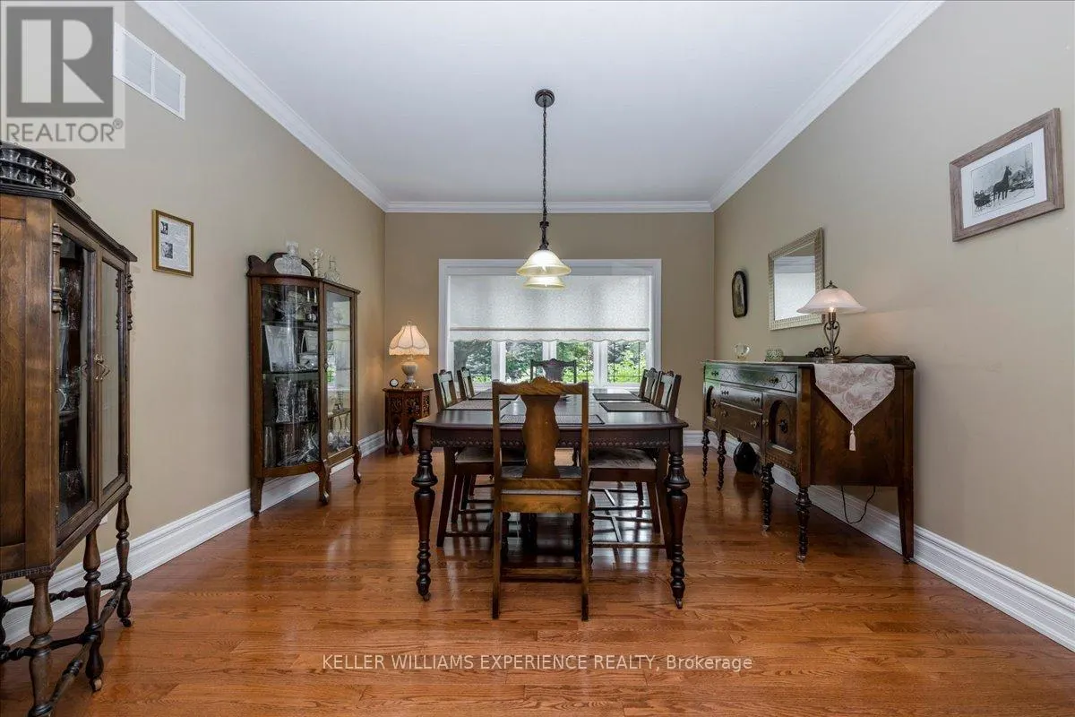 34 HEATHERWOOD DRIVE