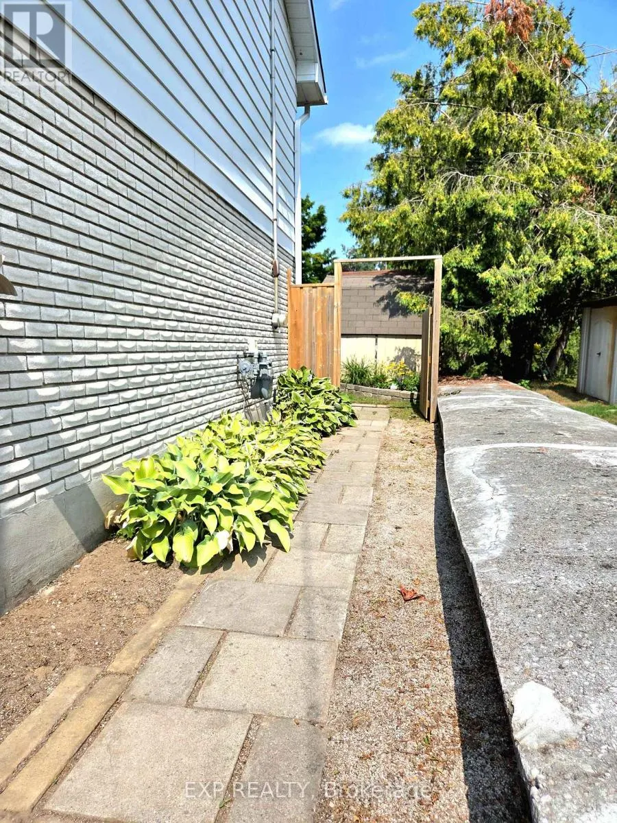 440 BARRIE ROAD