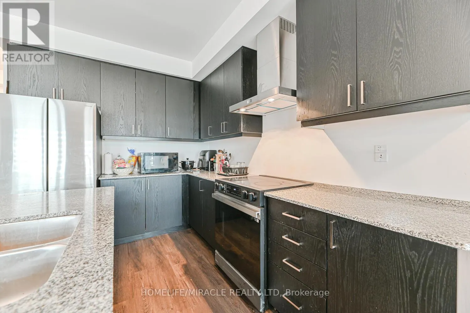 138 ELGIN STREET
