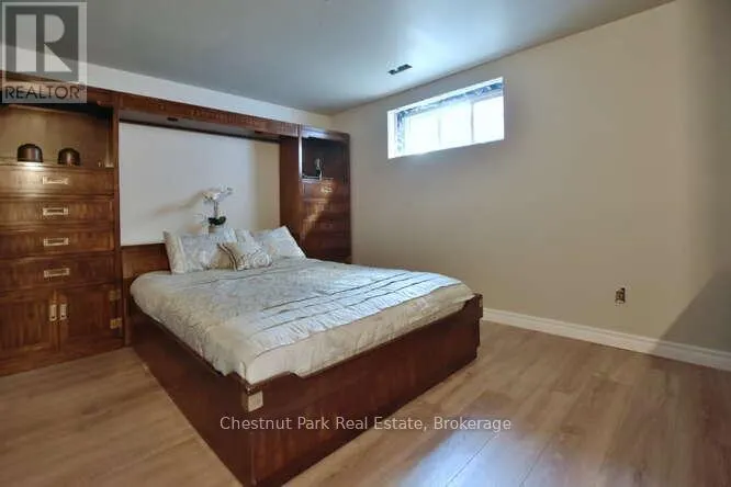 23 MAIDENS CRESCENT