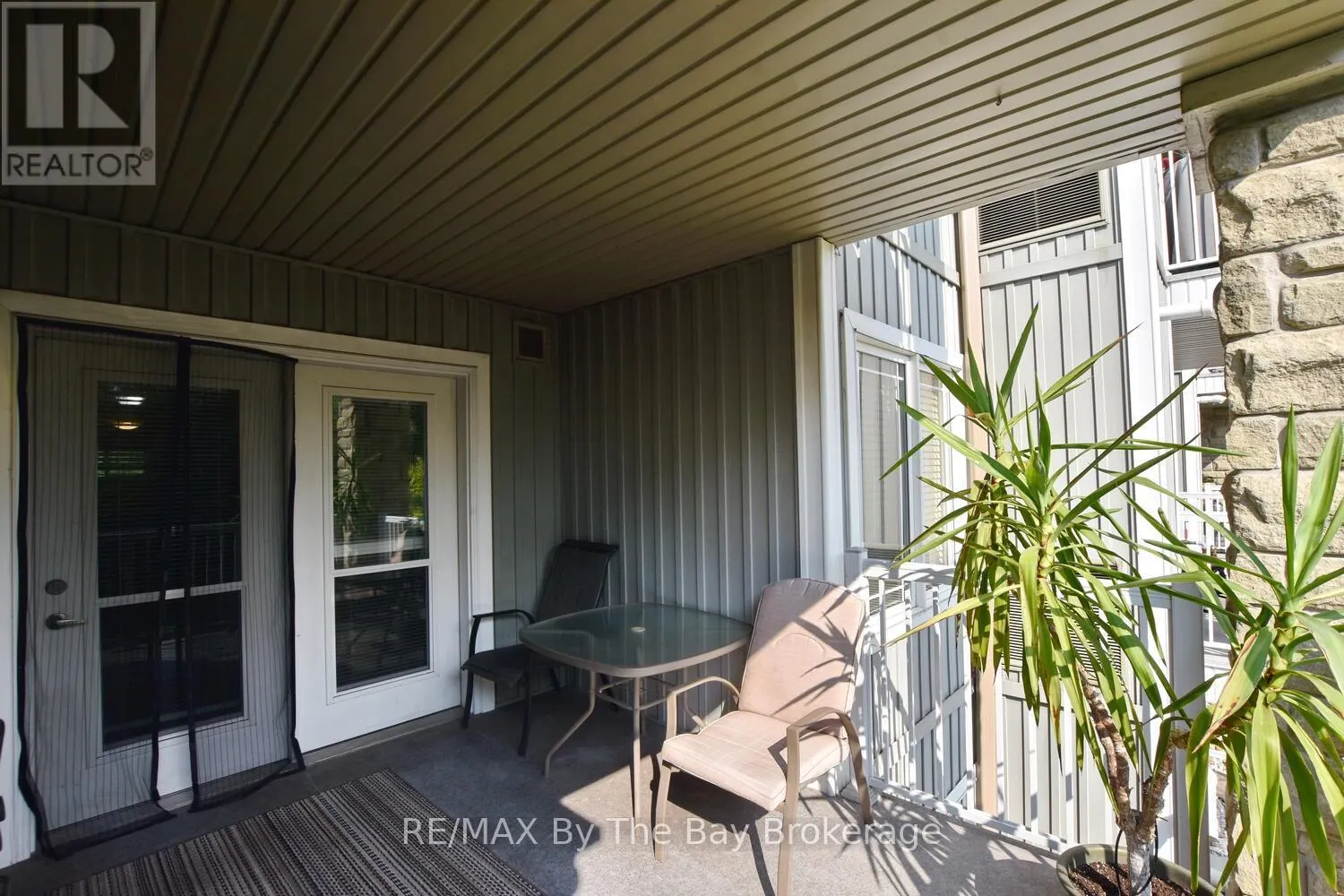 214 - 50 MULLIGAN LANE, #214