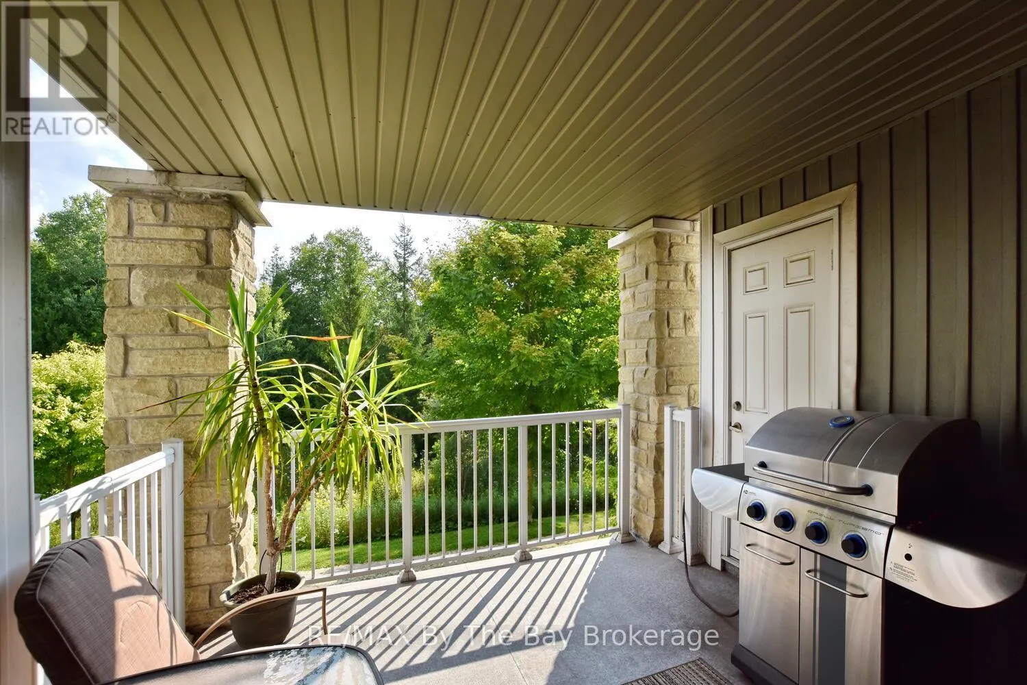 214 - 50 MULLIGAN LANE, #214