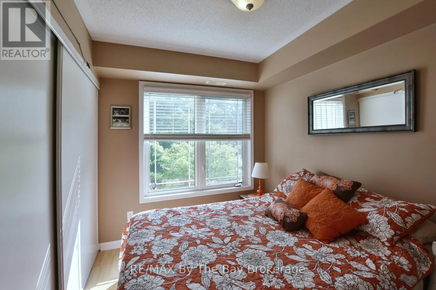 214 - 50 MULLIGAN LANE, #214