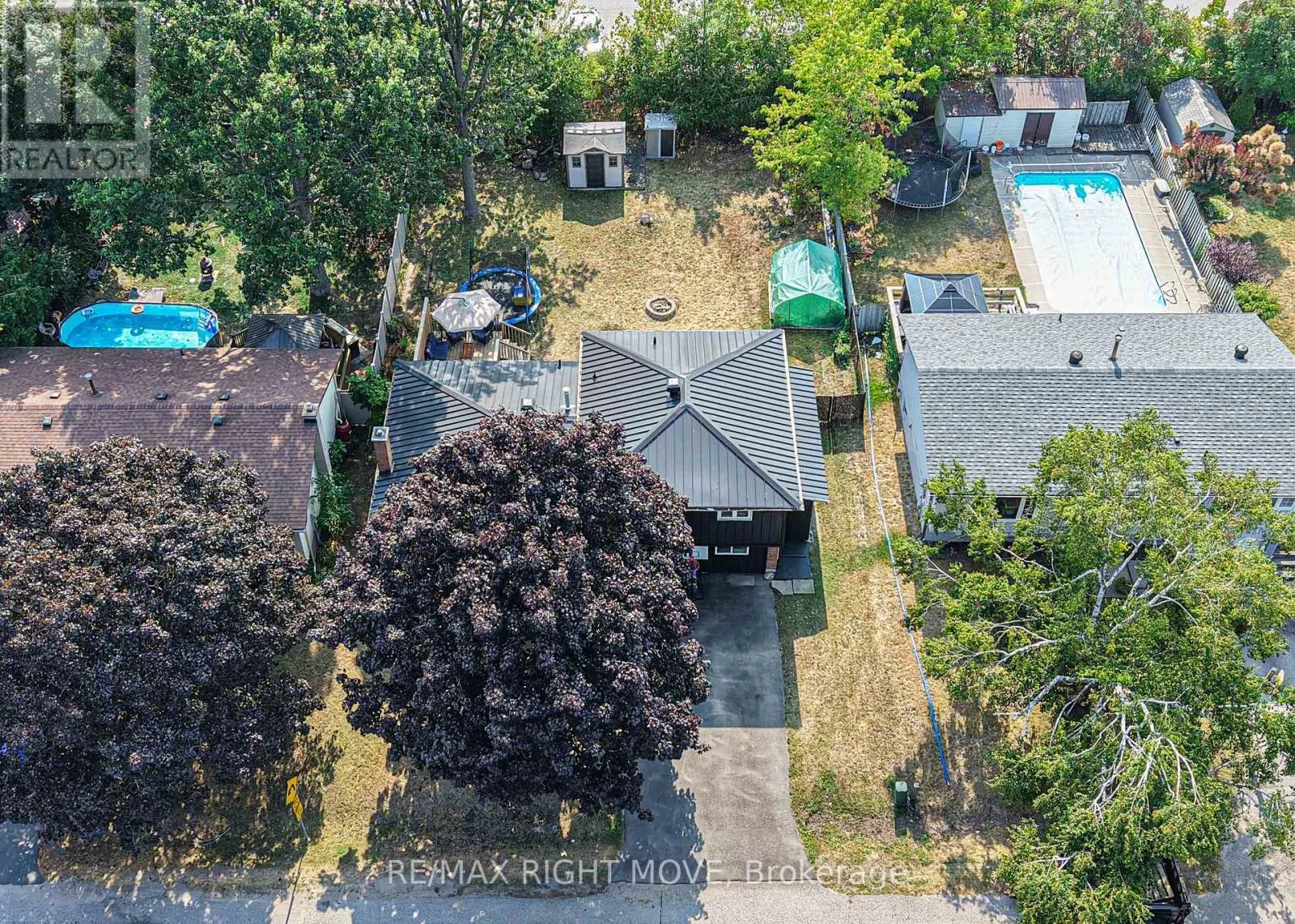 425 RAYMOND AVENUE