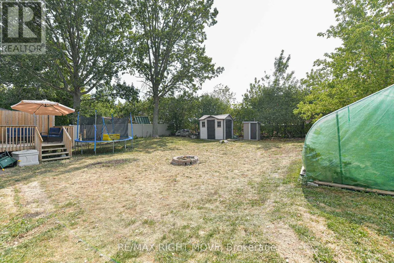 425 RAYMOND AVENUE