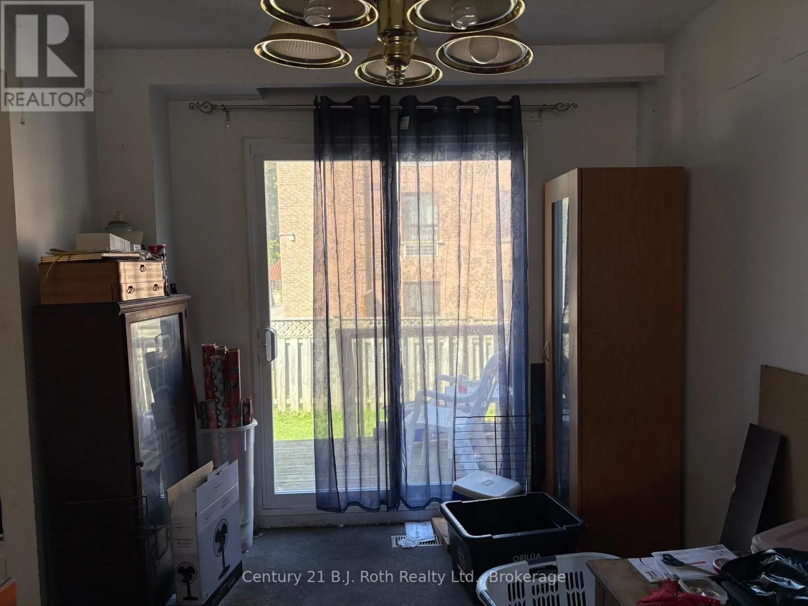 107 - 1095 MISSISSAGA STREET W, #107