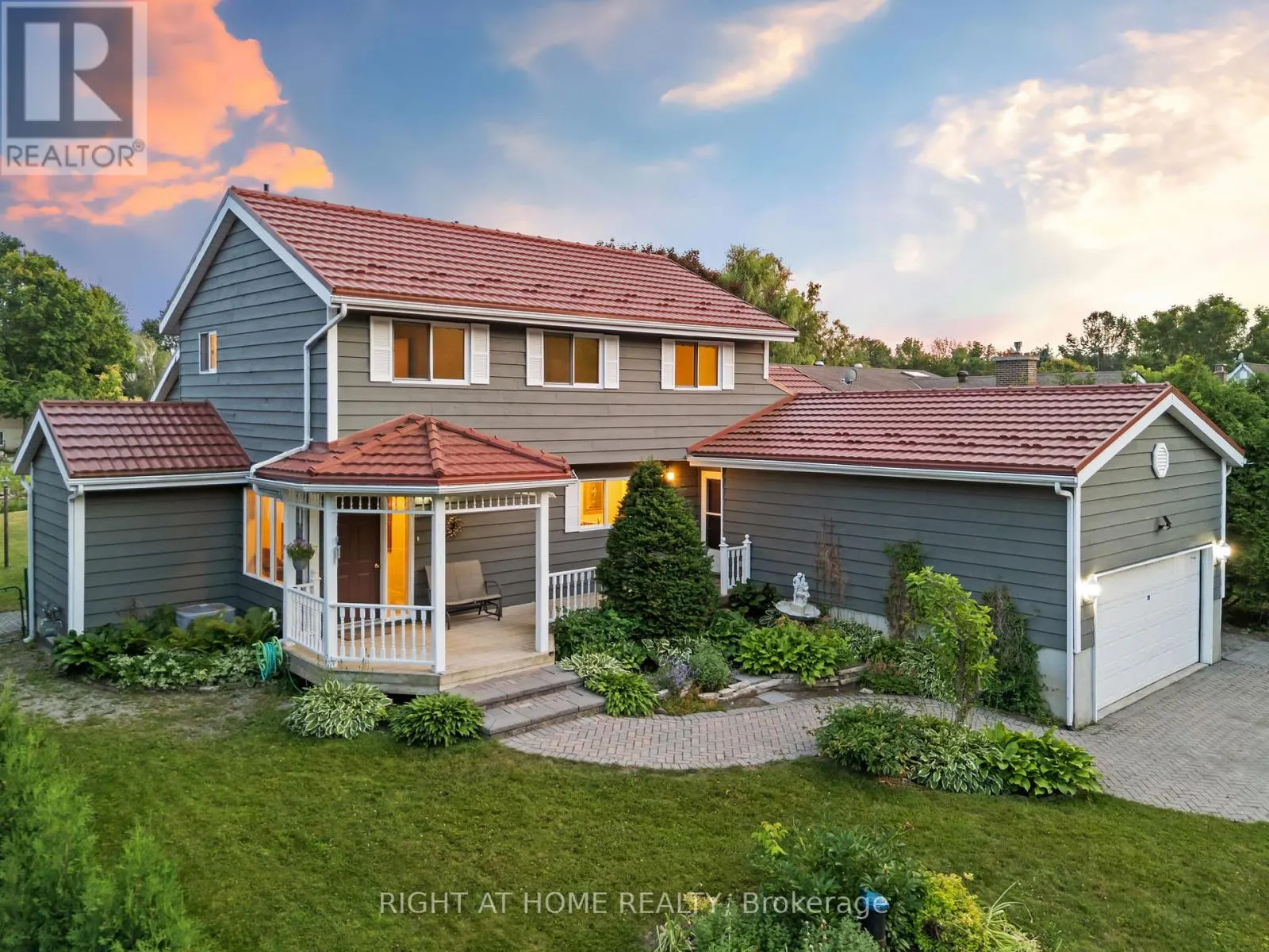 1415 CUNNINGHAM CRESCENT