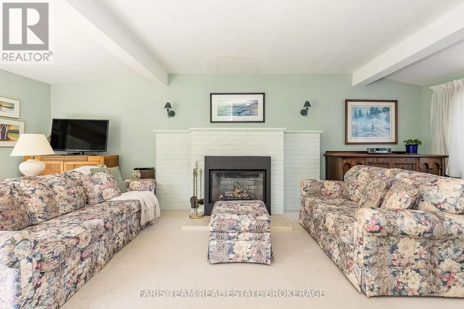 302 SUNNIDALE ROAD