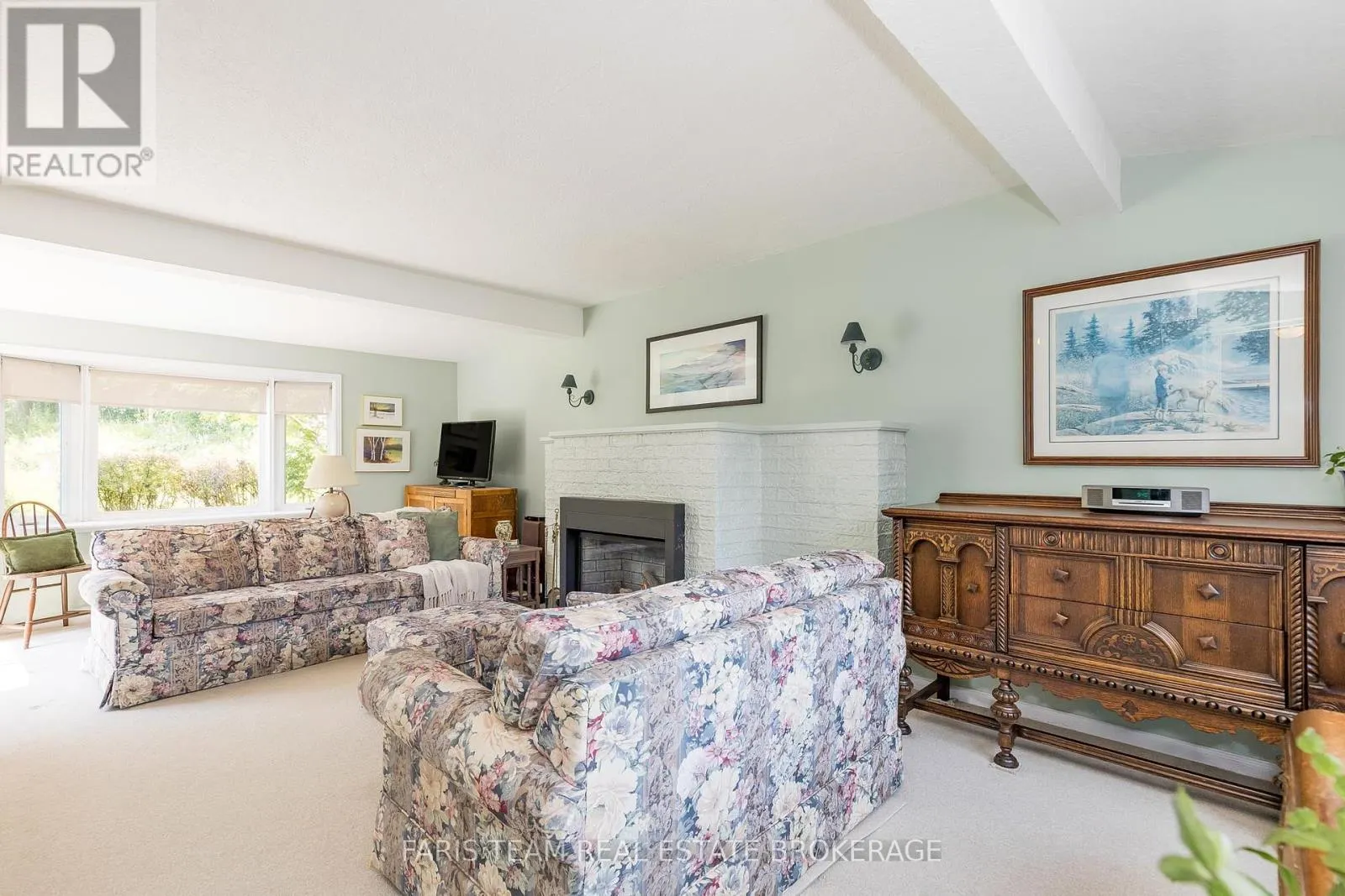 302 SUNNIDALE ROAD