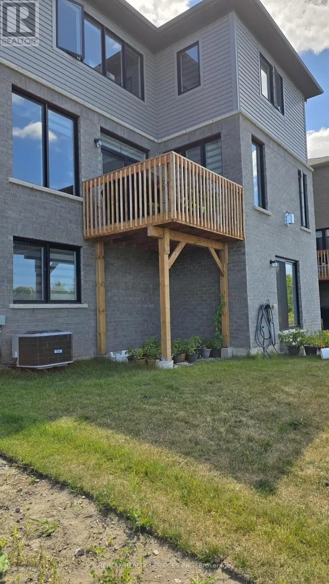148 THICKETWOOD AVENUE