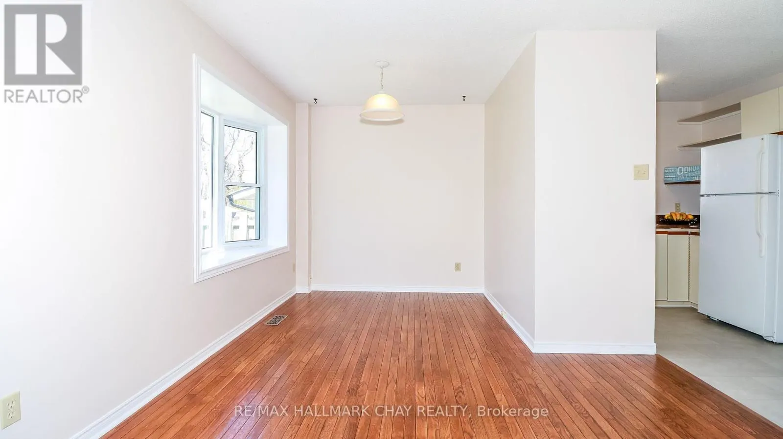 82 MELINDA CRESCENT