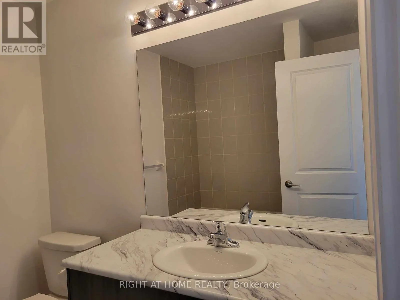 3 ANDEAN LANE