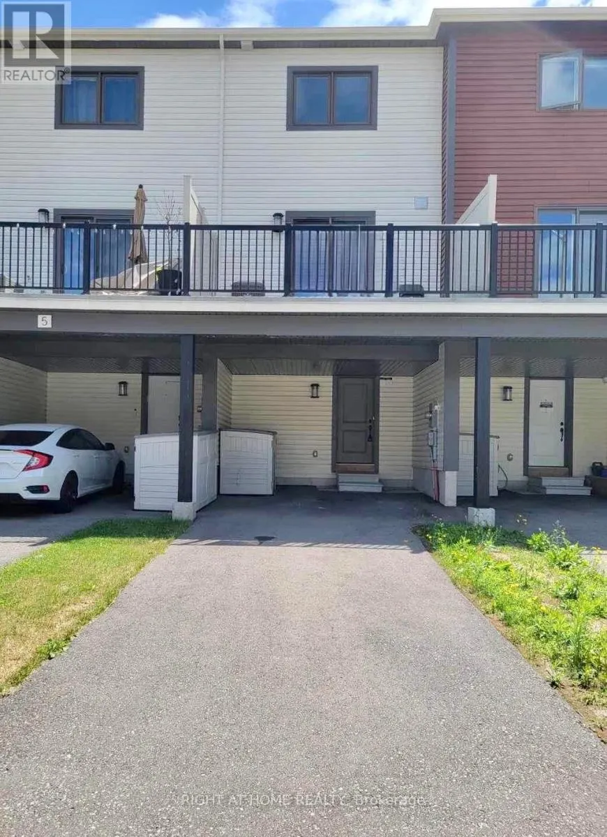 3 ANDEAN LANE