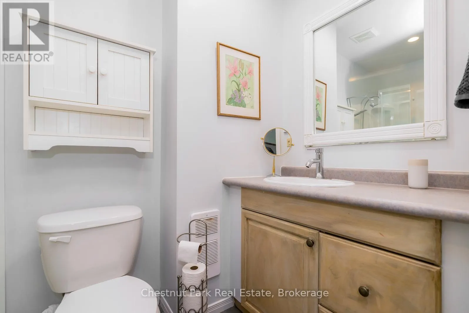 197 ESCARPMENT CRESCENT
