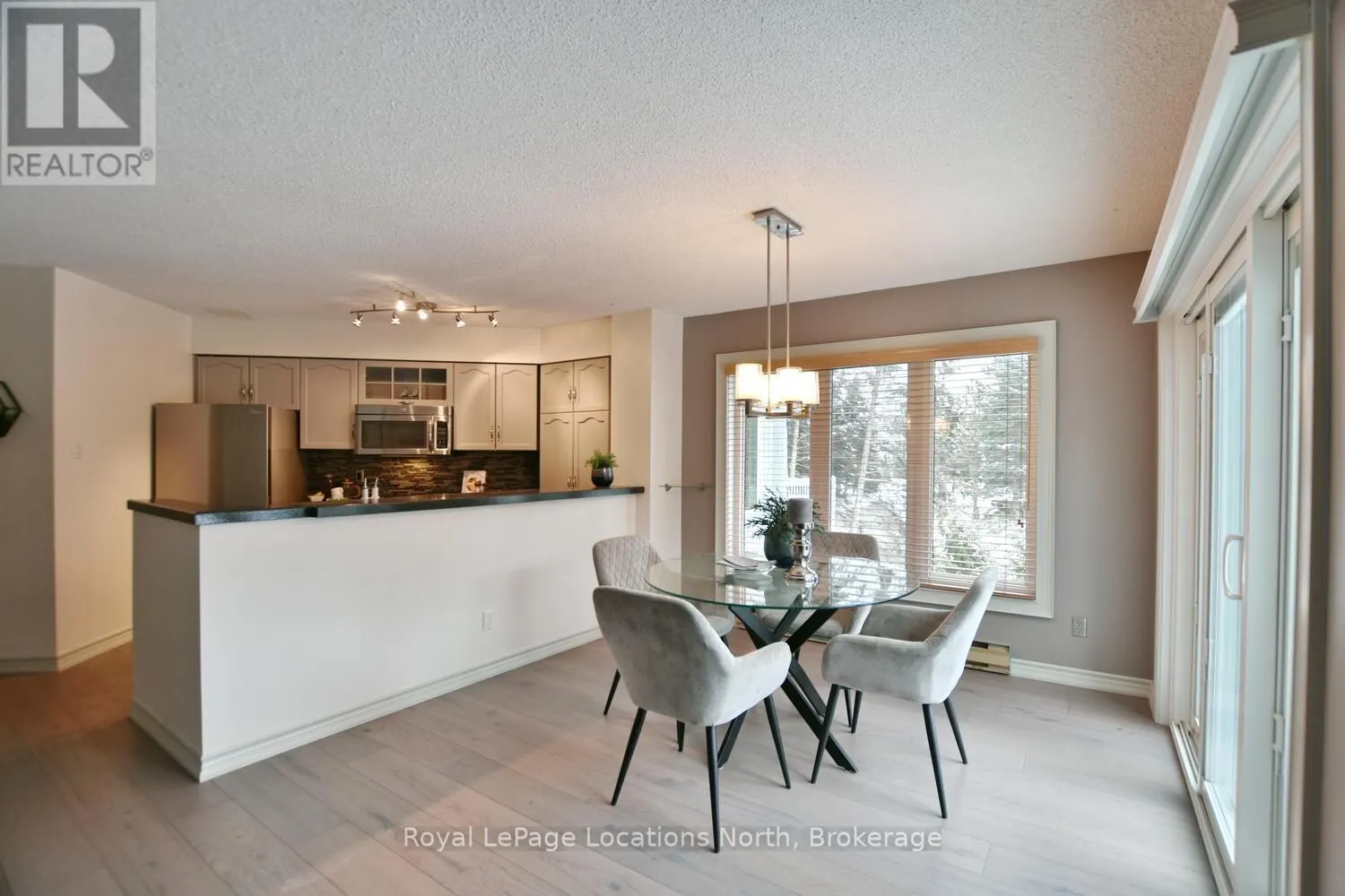 153 - 30 RAMBLINGS WAY, #153