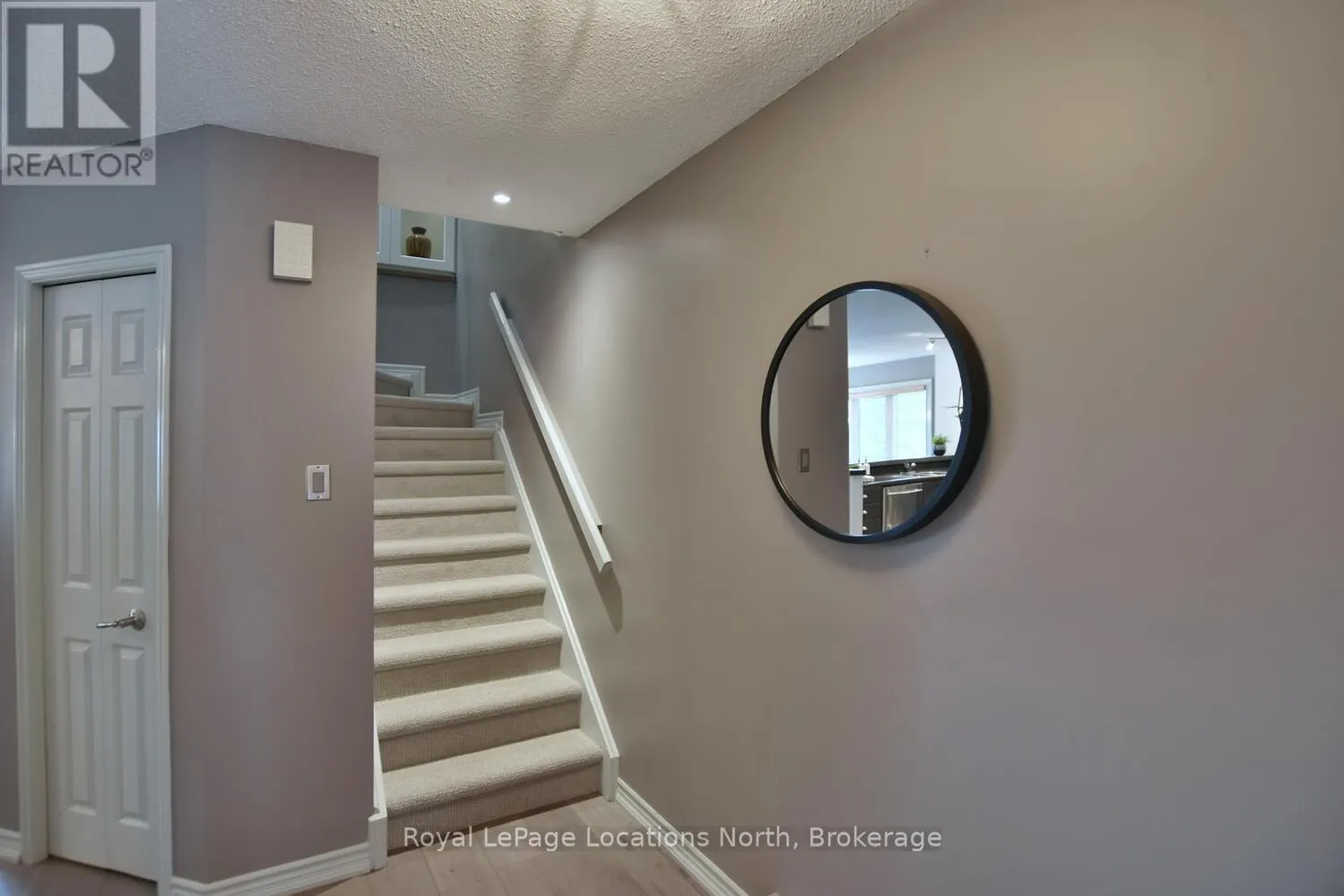 153 - 30 RAMBLINGS WAY, #153