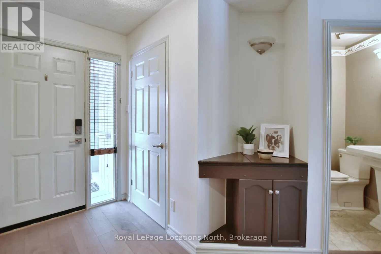 153 - 30 RAMBLINGS WAY, #153