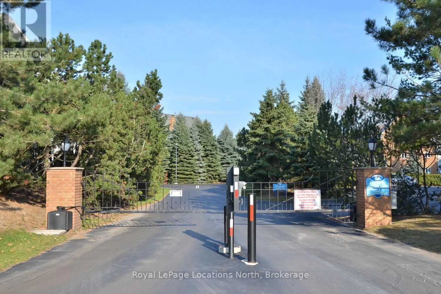 153 - 30 RAMBLINGS WAY, #153