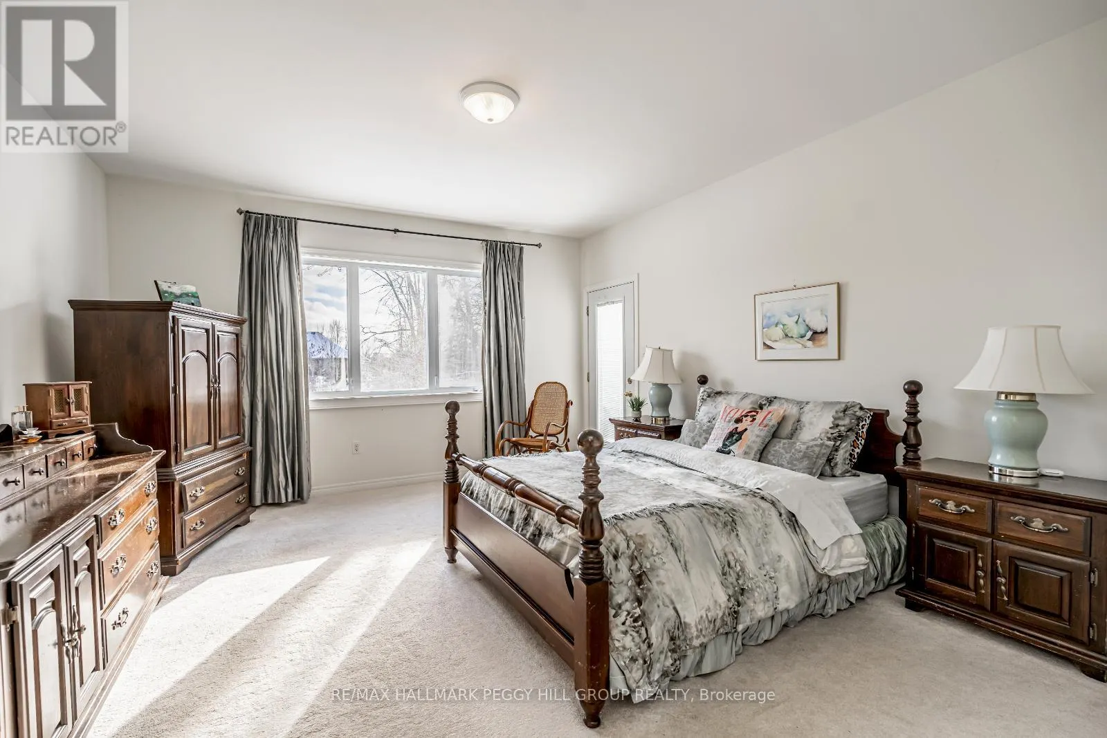 32 BASSWOOD CIRCLE