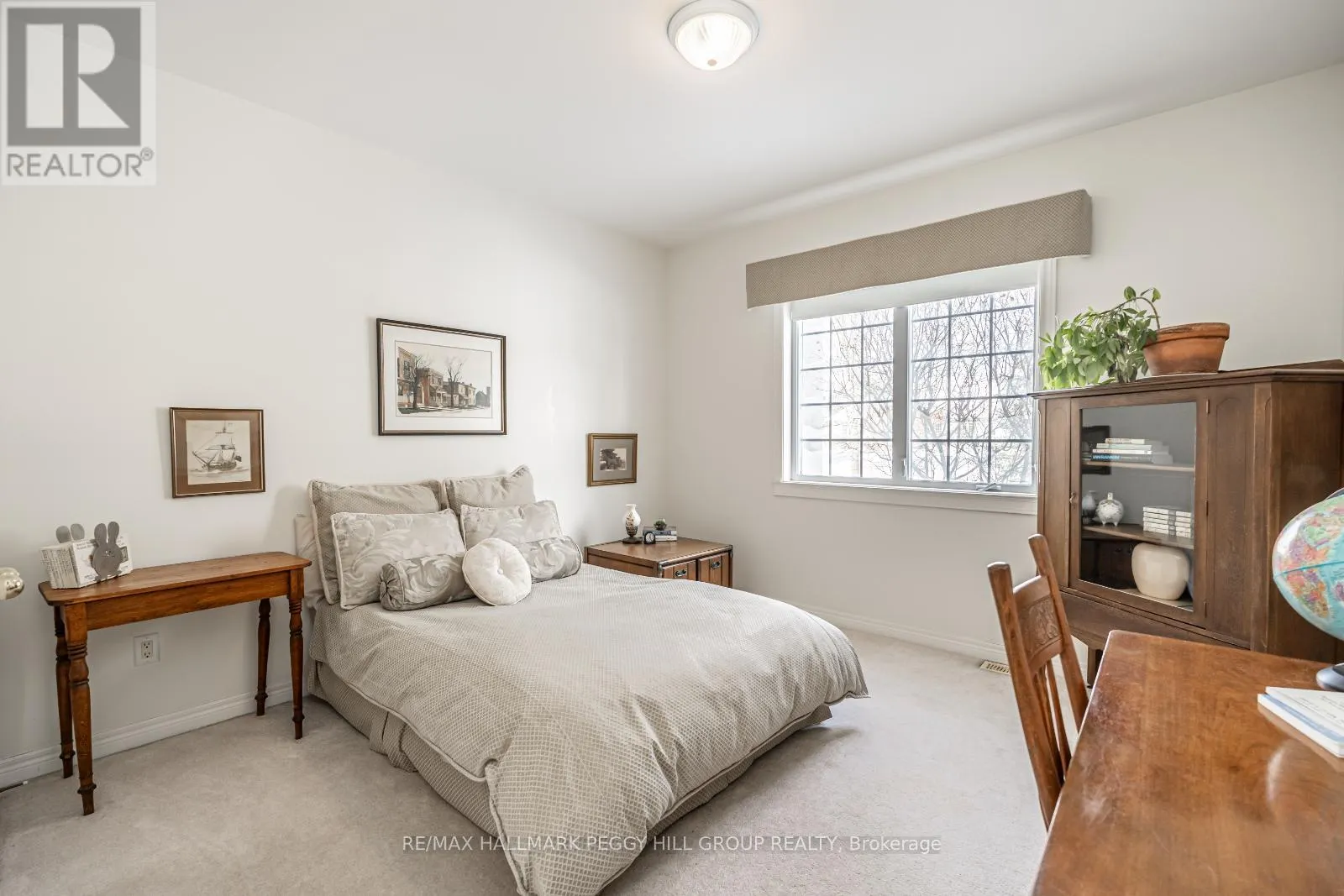 32 BASSWOOD CIRCLE