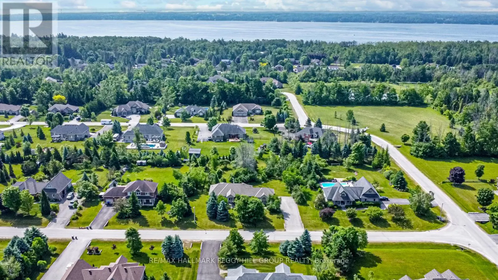 32 BASSWOOD CIRCLE
