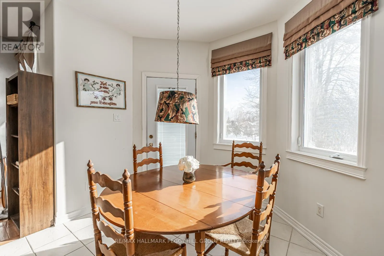 32 BASSWOOD CIRCLE