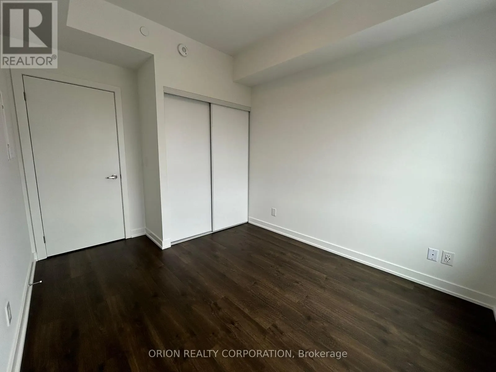 1103 - 56 LAKESIDE TERRACE